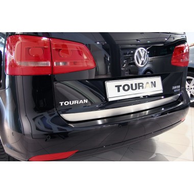 Накладка на крышку багажника (нерж.сталь) VW Touran II (2010-) бренд – Avisa главное фото